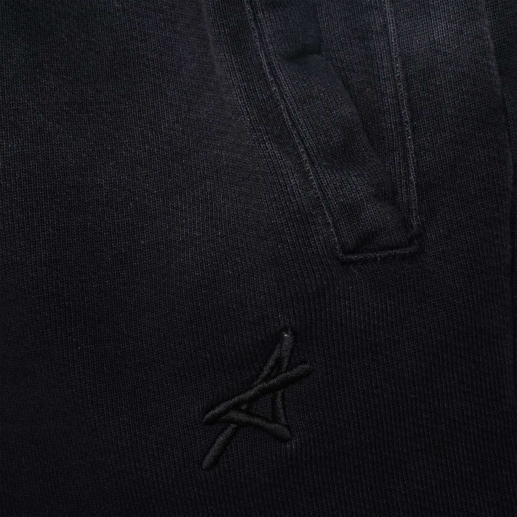 Amicci Levanto Washed Black Shorts