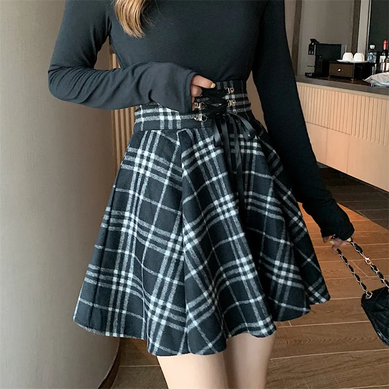 Plus Size Gray & Red High Waist Strap Black Tartan Pattern Umbrella Skirt